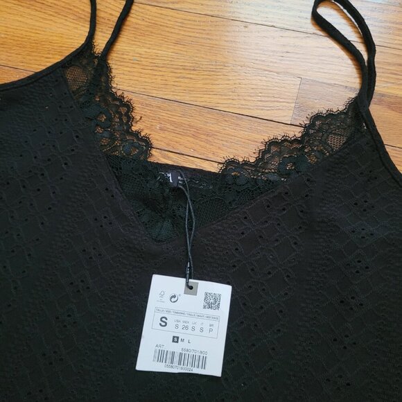 NWT ZARA | Lace V-Neck Eyelet Tank Top | Sz. S - Picture 7 of 9